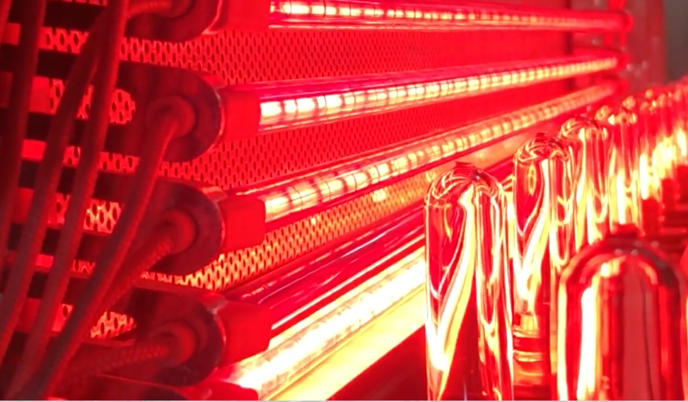 Preform temperature control lamp